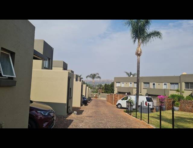 3 BEDROOM COMPLEX FOR SALE IN BRUMA
